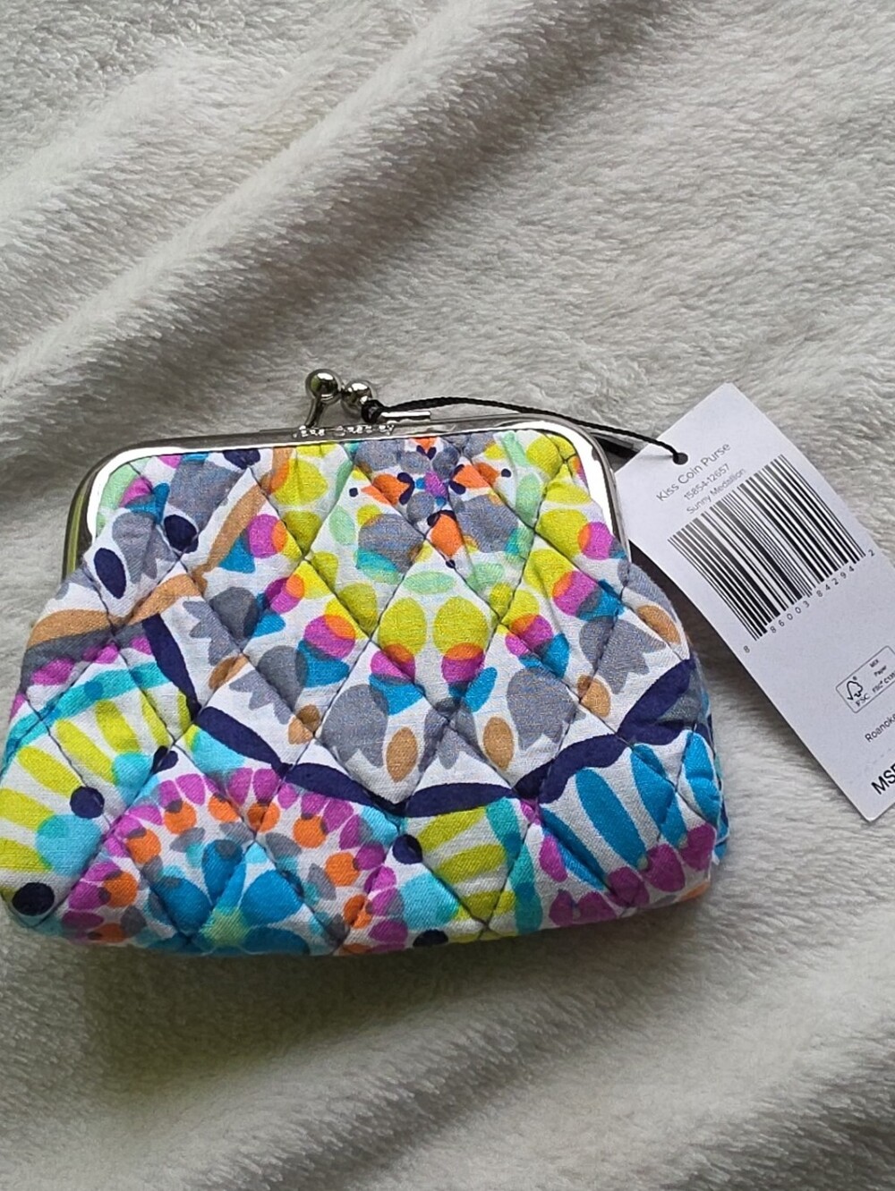 NWT Vera Bradley Quilted Kiss Coin Purse in Sunny Medallion